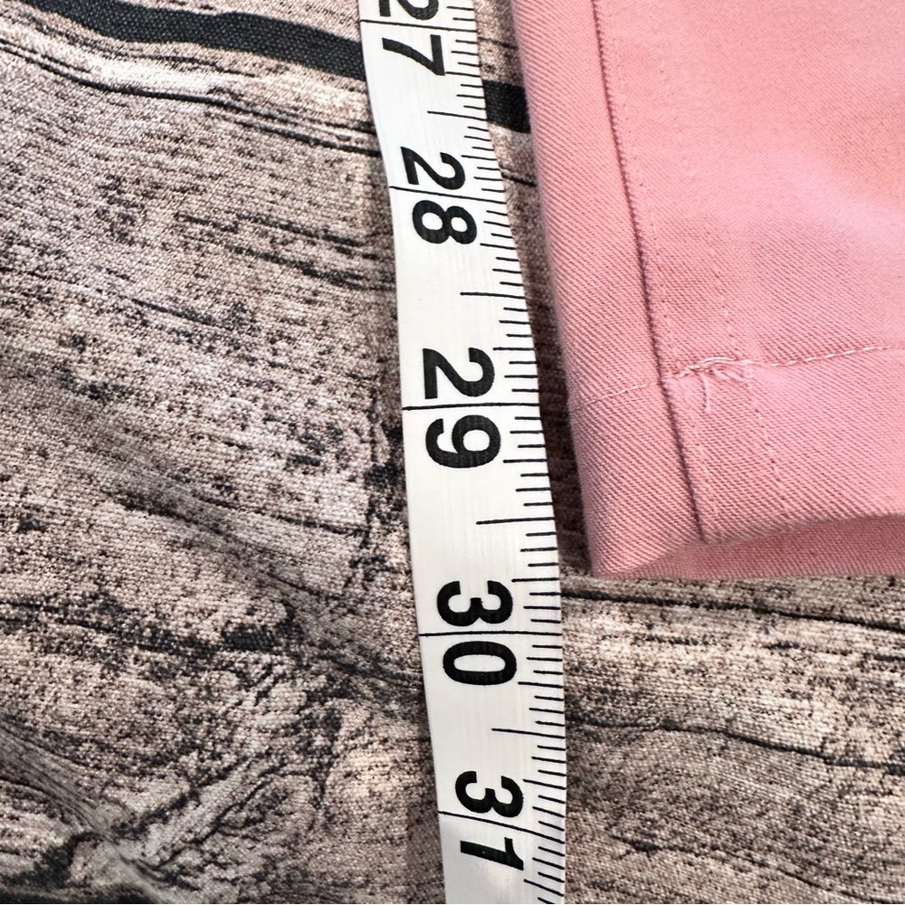 Figs Women's Wide Leg Scrub Set in Light Pink - Picture 9 of 13